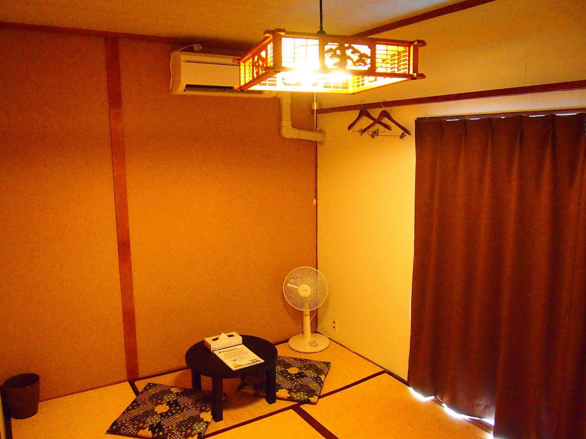 J-Hoppers Hiroshima Guesthouse Exteriér fotografie