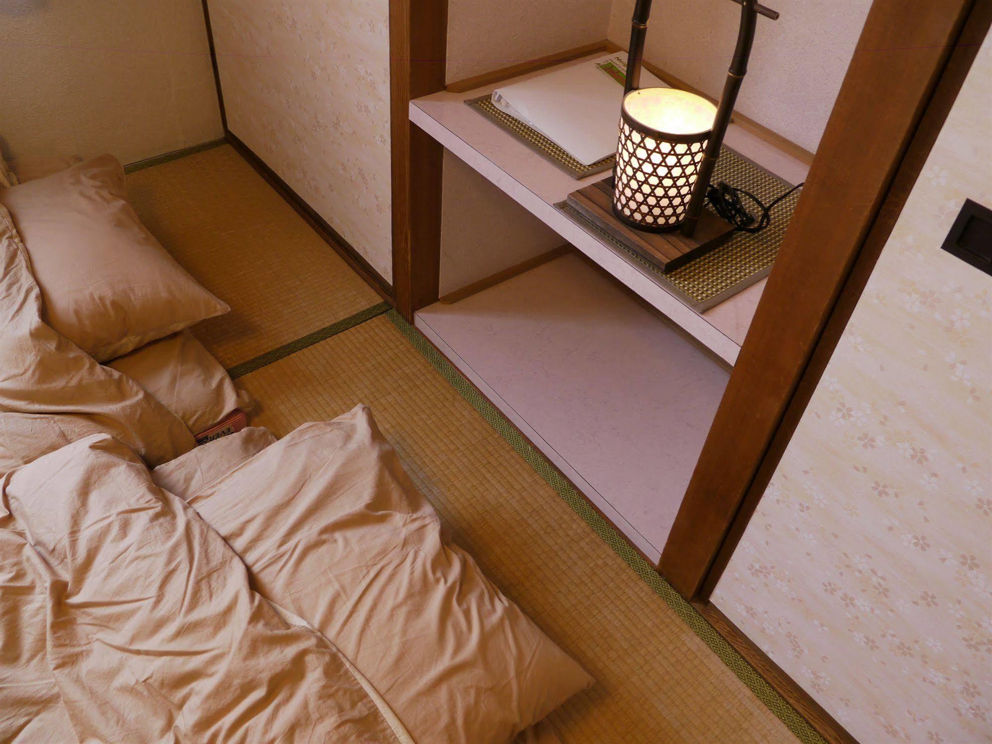 J-Hoppers Hiroshima Guesthouse Exteriér fotografie